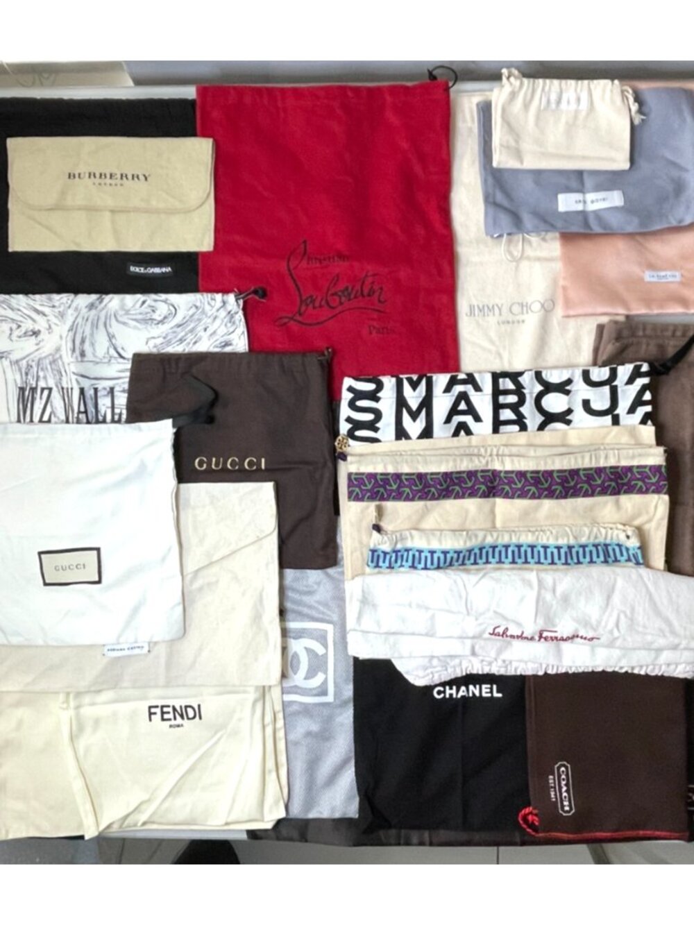 25 AUTH Mixed Dif Brand & Size Dust Bags Chanel Coach Fendi Gucci Louboutin Lot